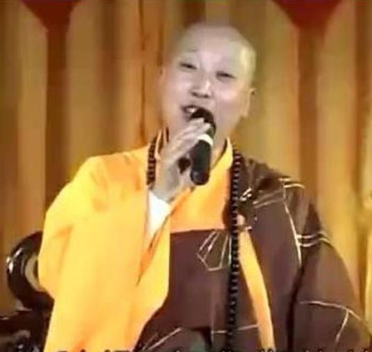 李娜经历了哪些事,李娜的整个人生过程