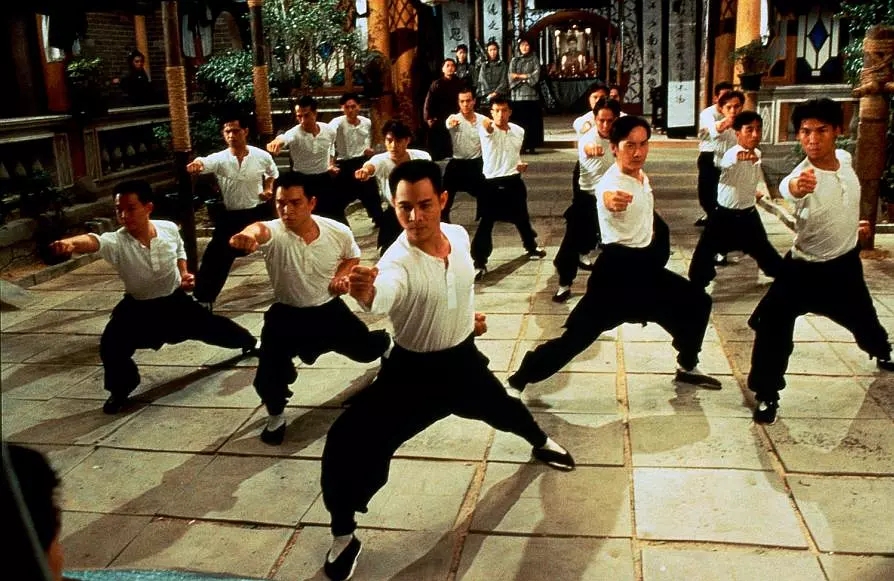 电影动作片教父成龙,动作电影教父是谁