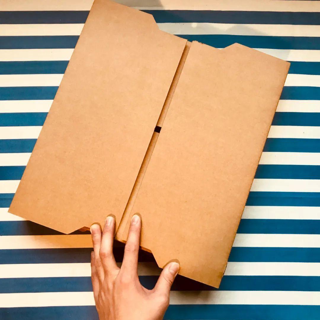 黑胶天敌：*力暴**快递|唱片环游计划1.0：防暴纸盒的奇幻漂流