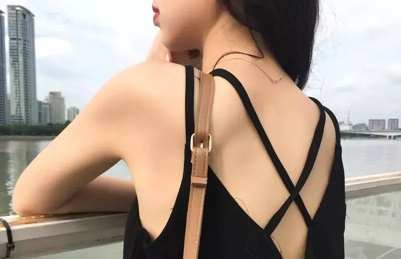 背上长痘痘有什么方法可以消除,背上长痘痘有什么简单的解决方法