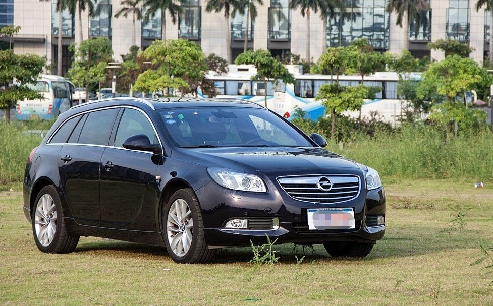 别克君威改装mpv,新款君威改内饰