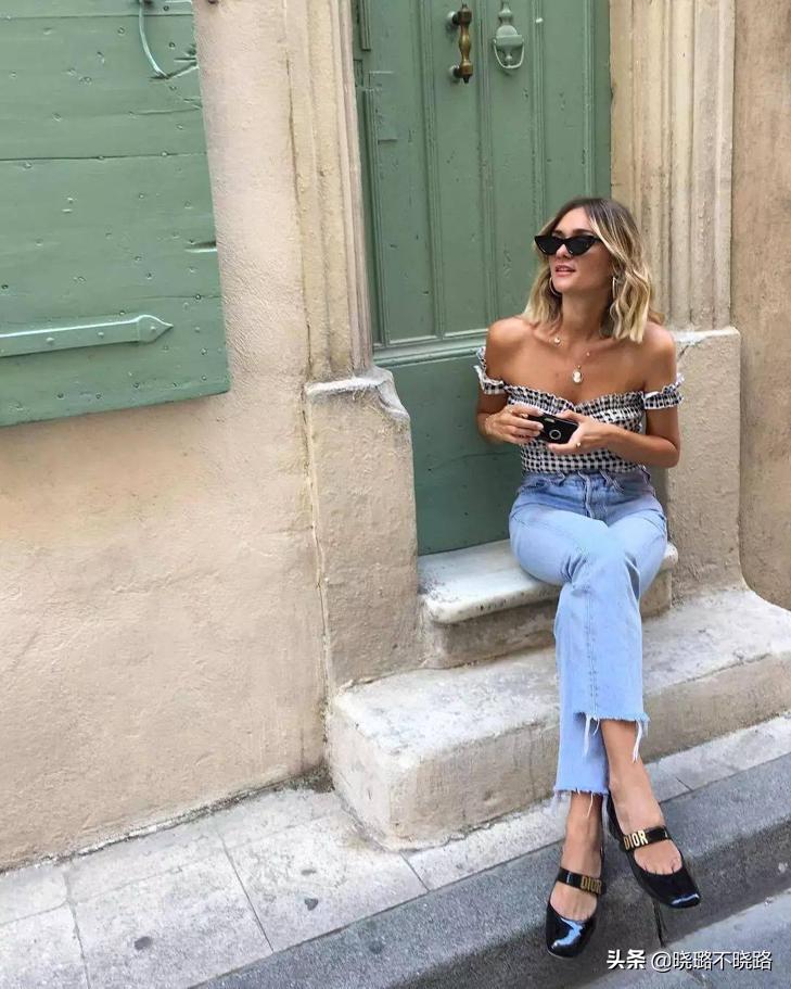 方头鞋和尖头鞋哪个显腿细,圆头鞋和方头鞋显腿型