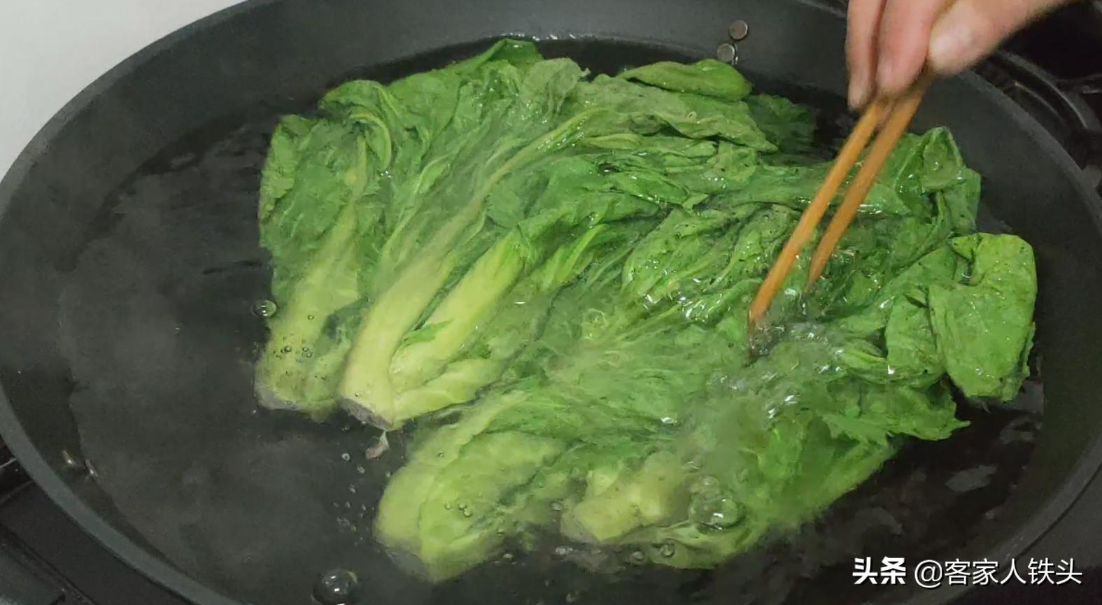 客家腌制酸菜的做法大全,客家酸菜炒猪肚不焯水的做法