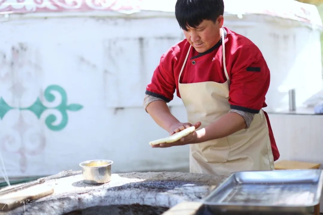 那拉提草原旅游徒步攻略,如何游玩那拉提