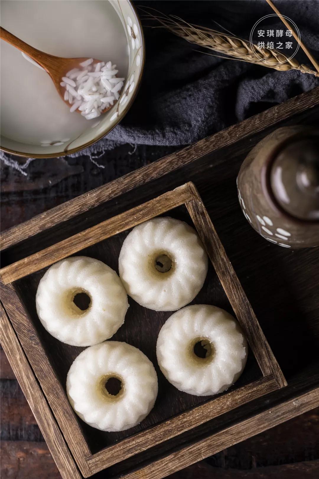 酒酿米发糕不用加面粉照样松软,浙江民间传统酒酿米发糕的做法