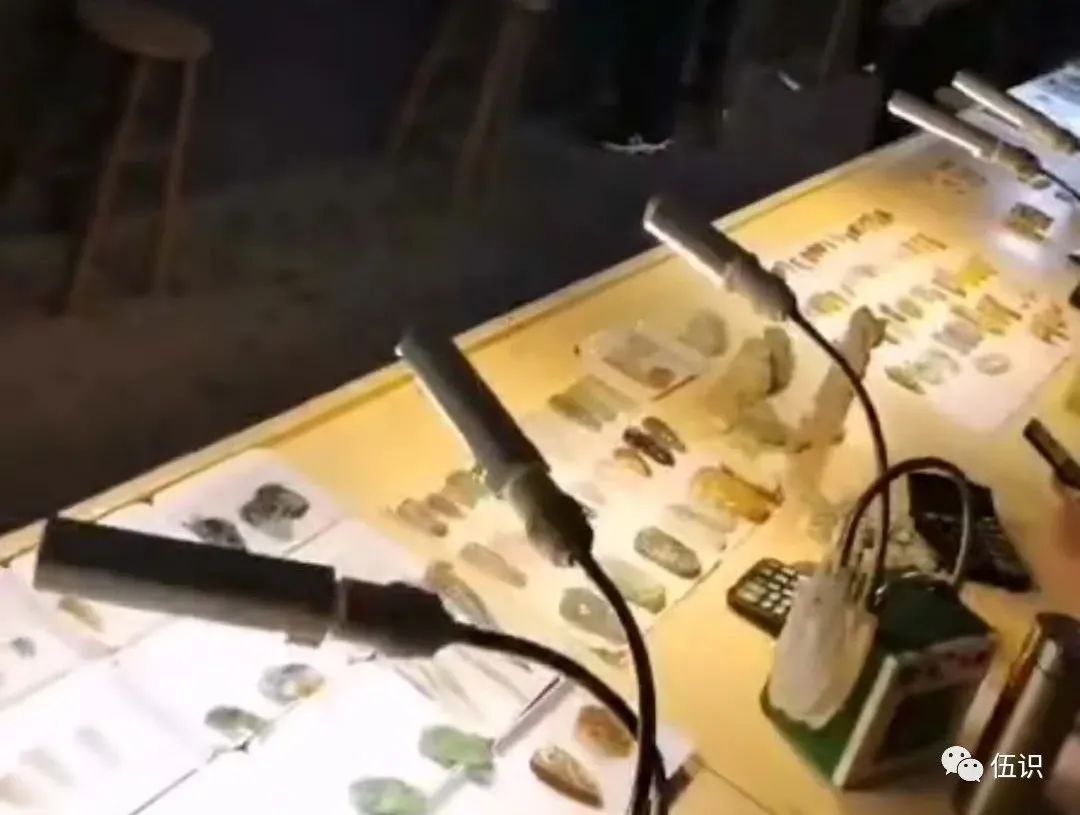 快手卖的黄金玉首饰,快手直播买珠宝是真的吗