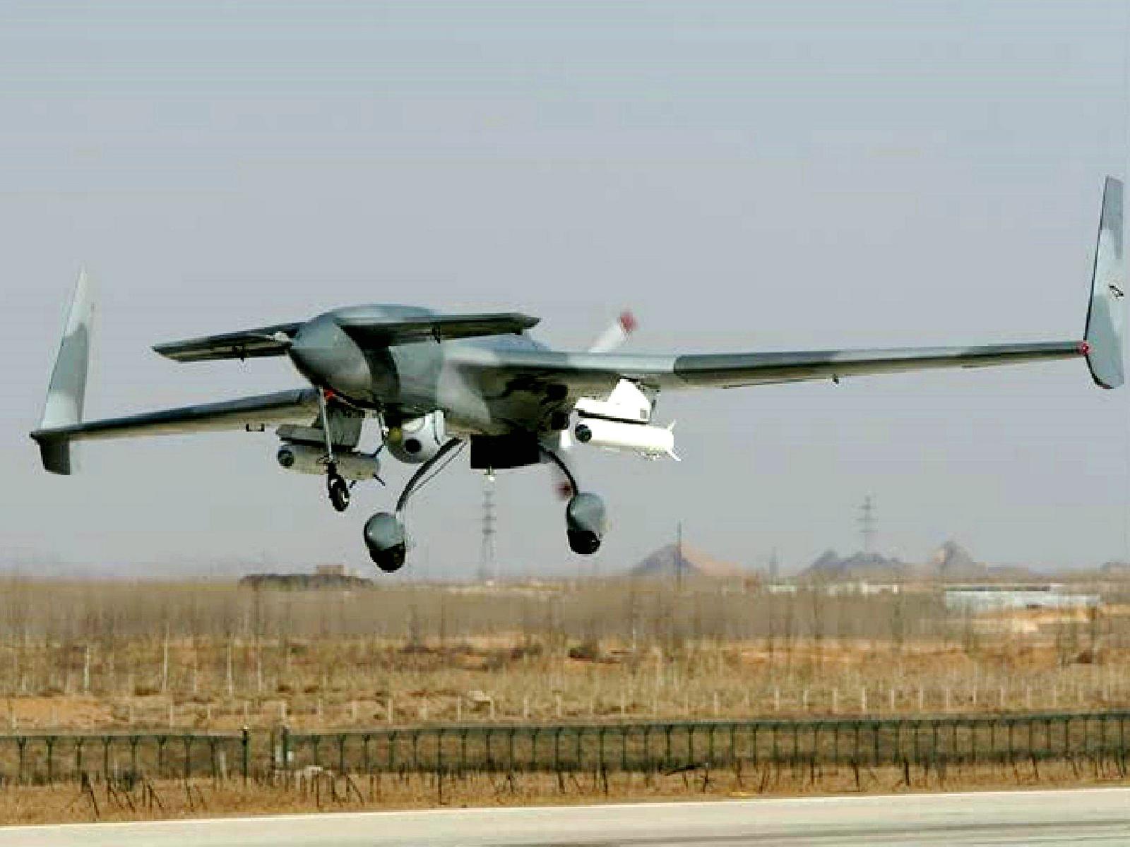 新两栖攻击舰无人直升机,075两栖舰是否能搭载武装直升机