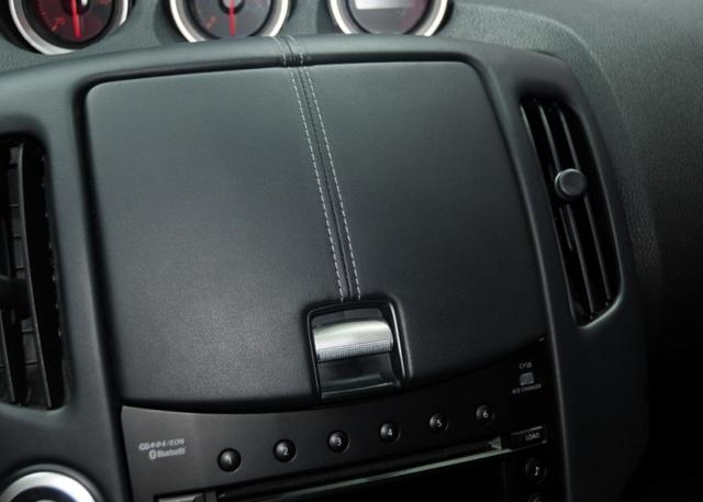 日产370z手动评测,日产新款370z跑车打造