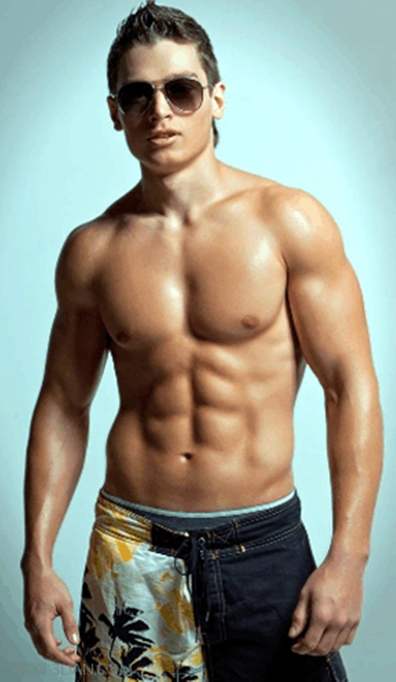 怎么练出饱满的胸,如何练出胸型饱满立体