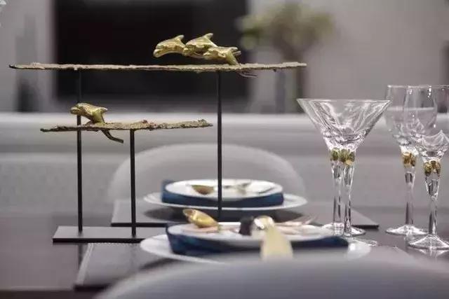 越轻奢,越生活——海珀兰轩360㎡现代轻奢大宅