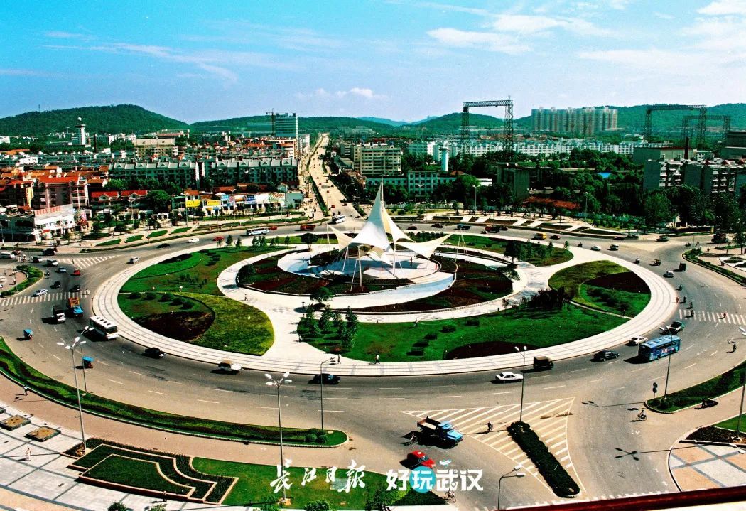 武汉70周年的变化发展,湖北武汉70年荆楚巨变