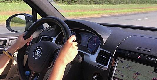 手动挡如何调整车身正直,如何保持车身正直