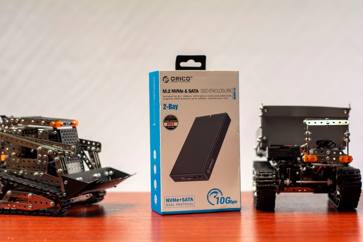 奥睿科雷速固态硬盘,奥睿科usb4.0固态硬盘盒测评