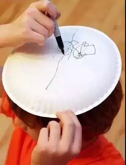 幼儿园对抗新型冠状病毒亲子游戏,预防新型冠状病毒的体能游戏