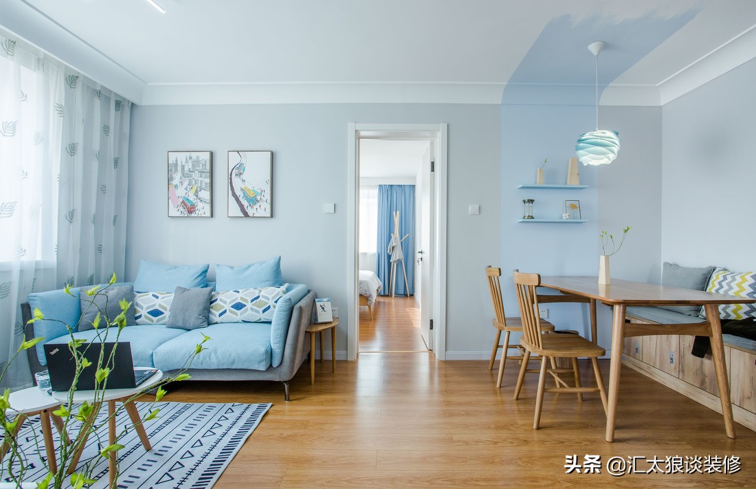 她家装修很简单,她家两居室装修太惊艳了