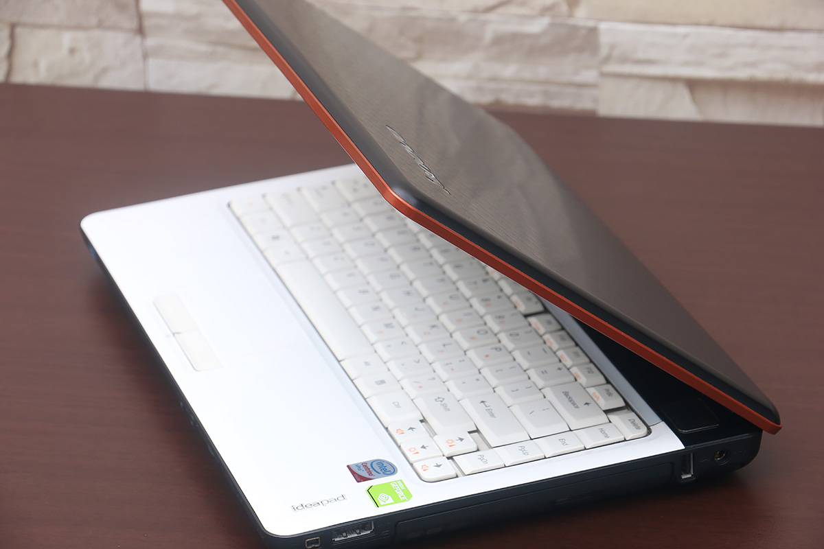 花600买个十年前电脑,花600块两个典藏值不值