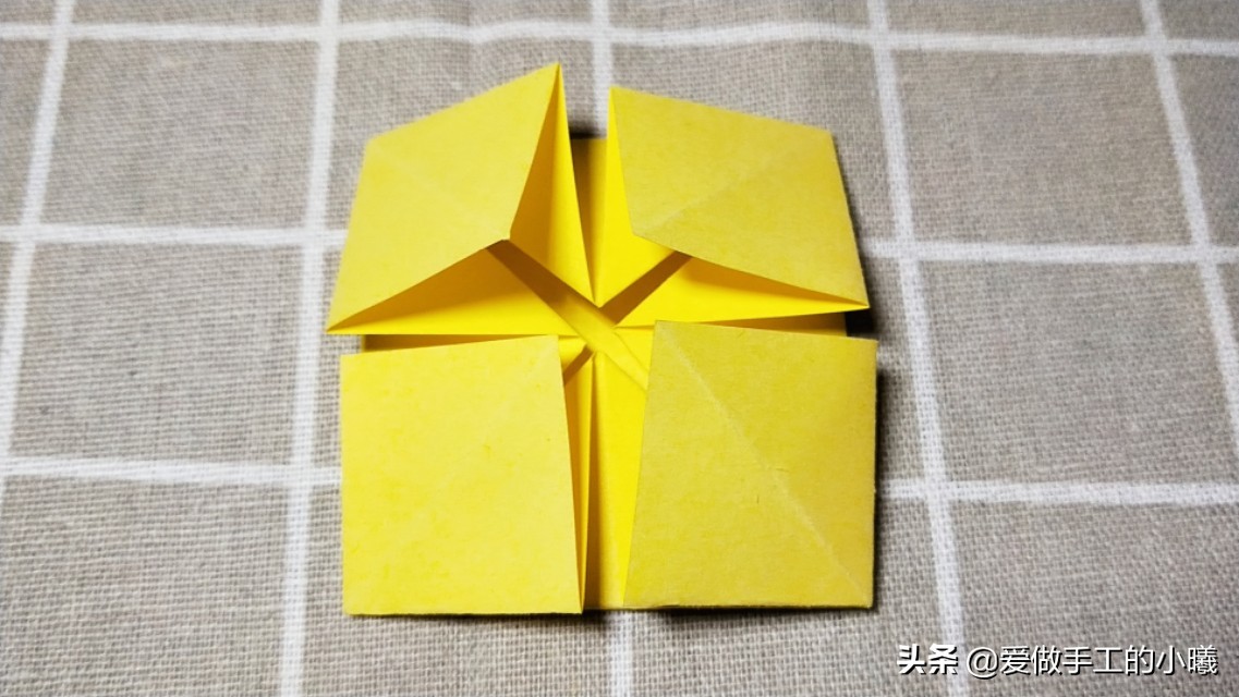 用折纸怎么折个太阳,折纸教程简单又漂亮用正方形纸折