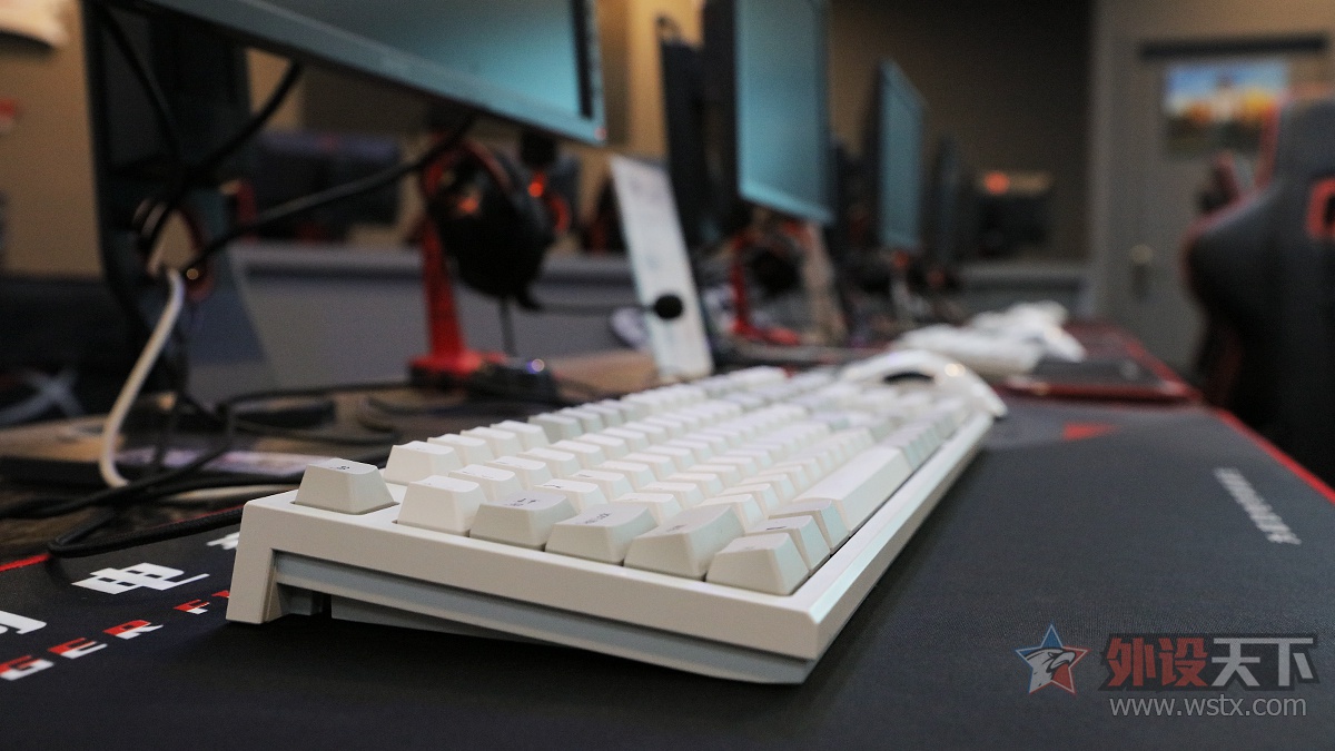 realforce静电容灰色 (real force静电容燃风)