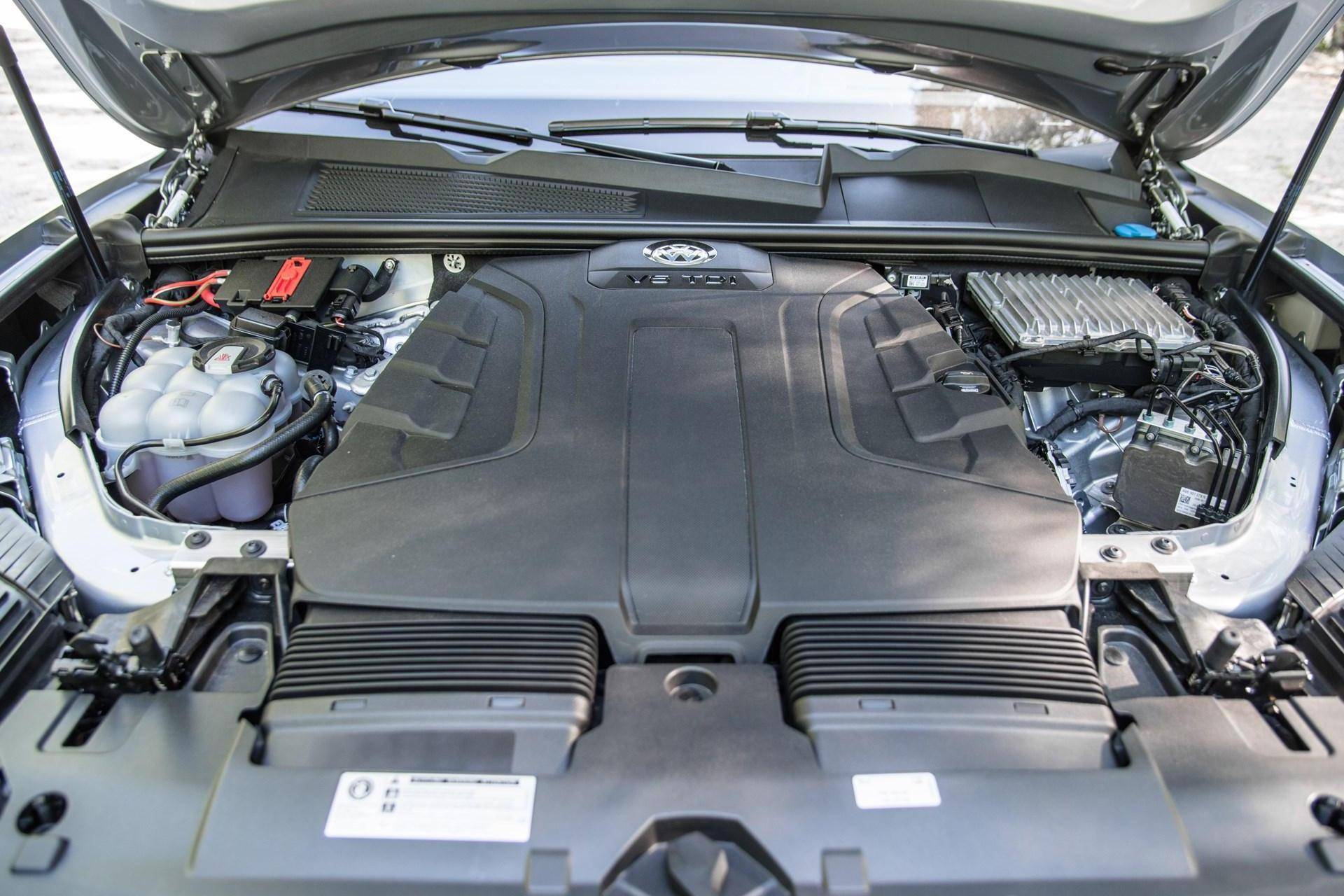 城里开硬派越野车,在城里买越野车好吗