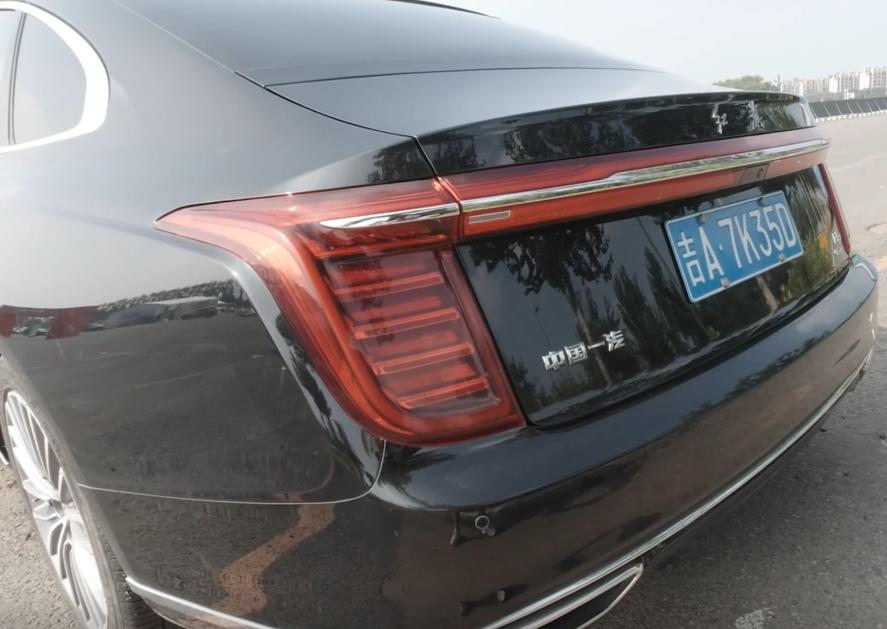 国产红旗车试驾h9,国产巅峰之作红旗s9