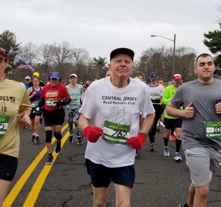 跑步加快衰老吃什么补,跑步能延长寿命吗