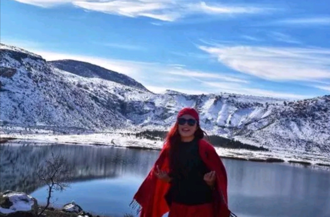 青春无悔,只要有诗和远方!3万40天游13国,幸运女孩不该骂!