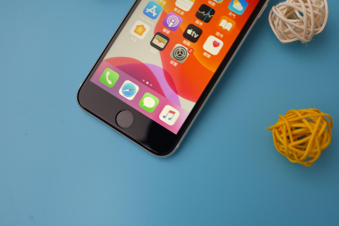 iphonese全面评测,iphonese最新一代测评