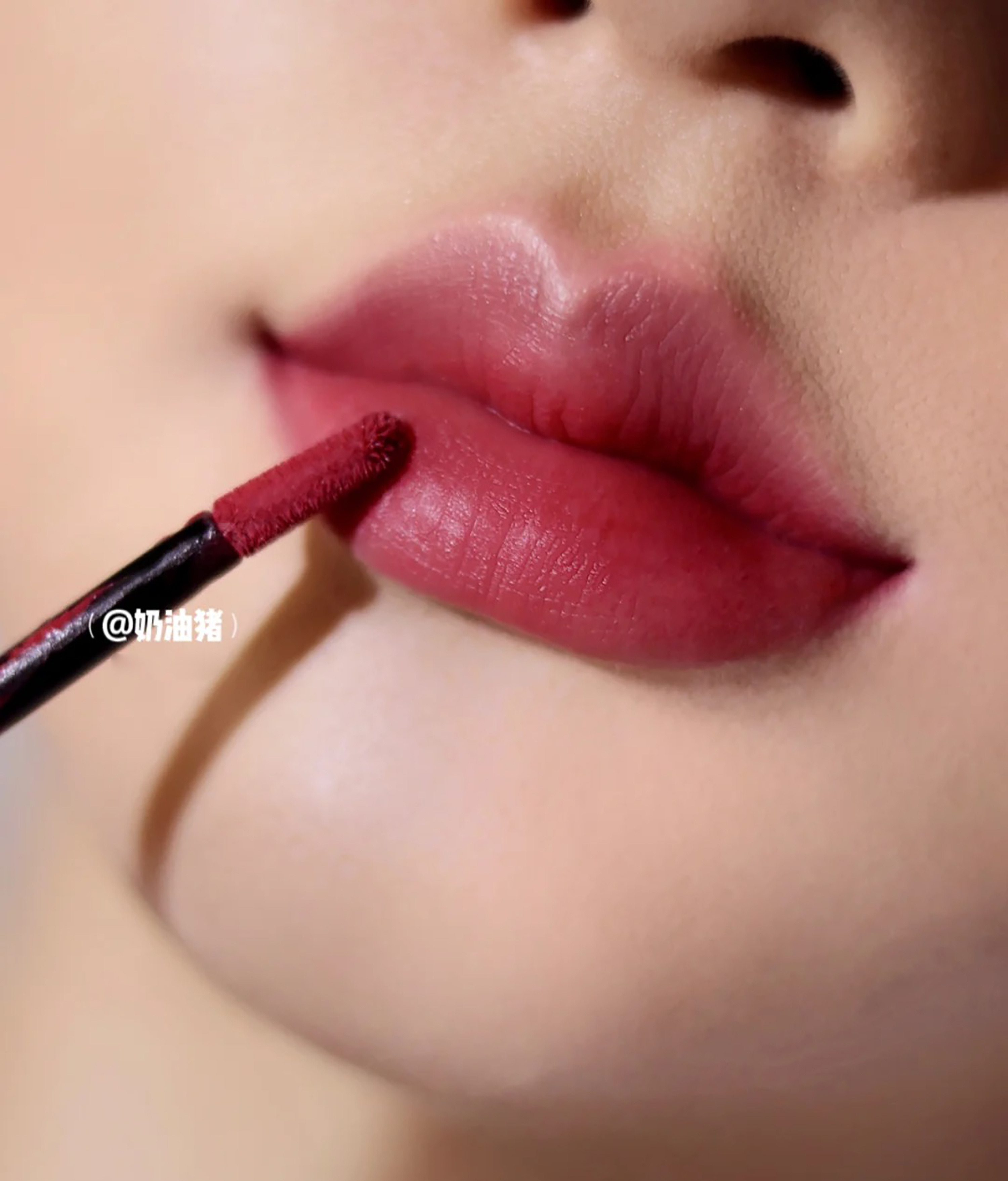比橘色更红一点的口红颜色,黑黄皮必入手的10支超显白口红