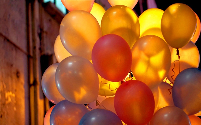 60岁左右能做什么低成本小生意,50多岁现在做什么小生意最挣钱