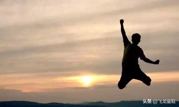 董明珠管理团队四条军规,董明珠说管理针锋相对