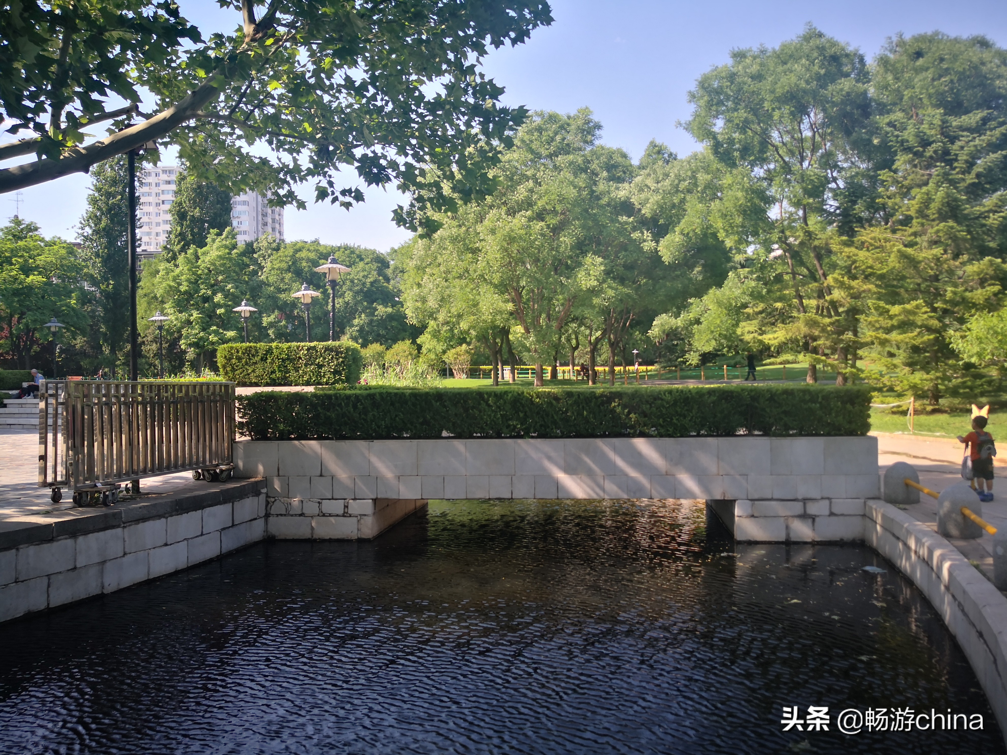 北京人定湖公园旅游攻略,人定湖公园跑道