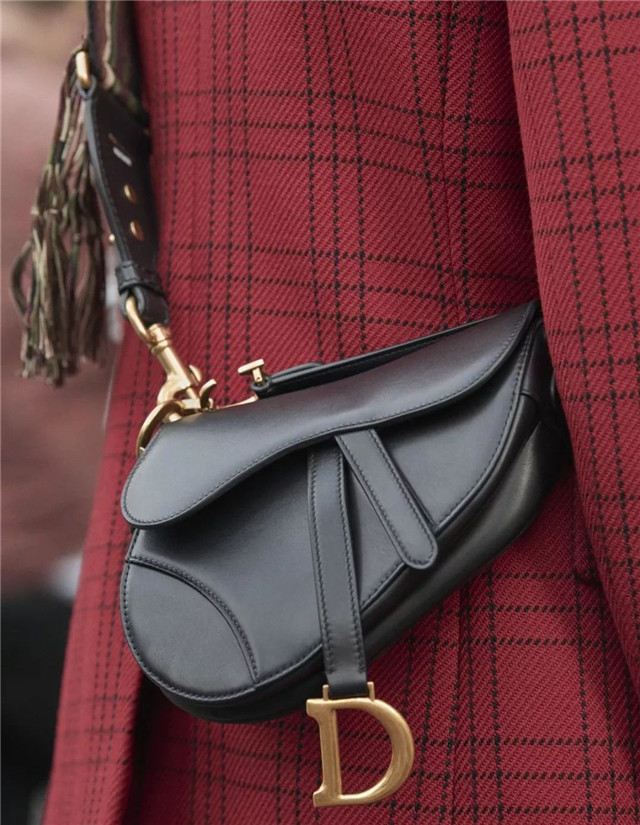 日常包包百搭推荐小众高级感,时尚百搭永不过时的包包