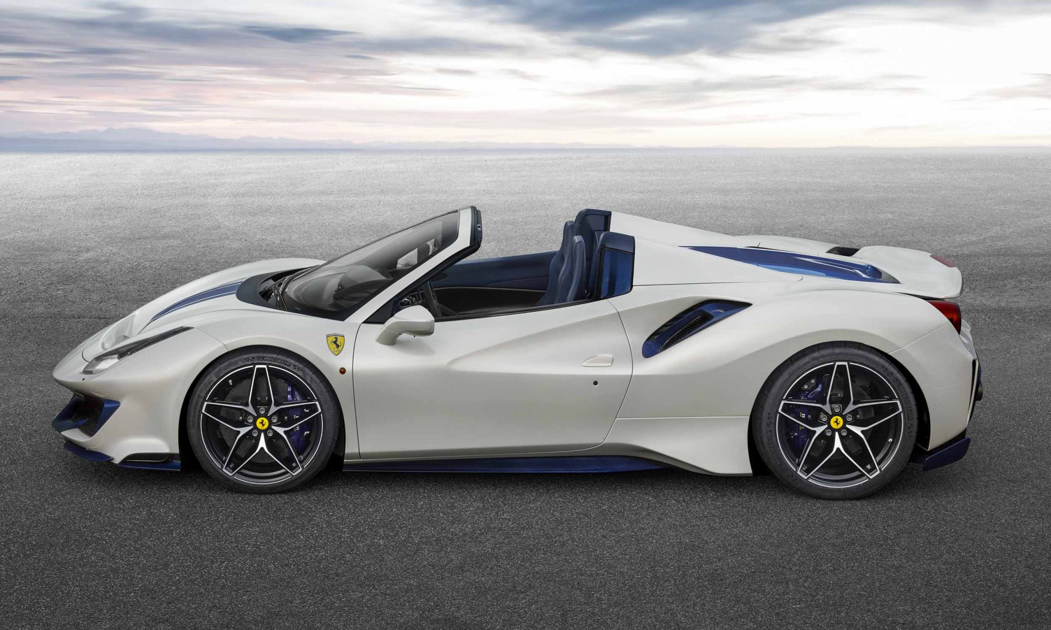 便宜又好看的敞篷车不超过10万,2021年奔驰敞篷车价格