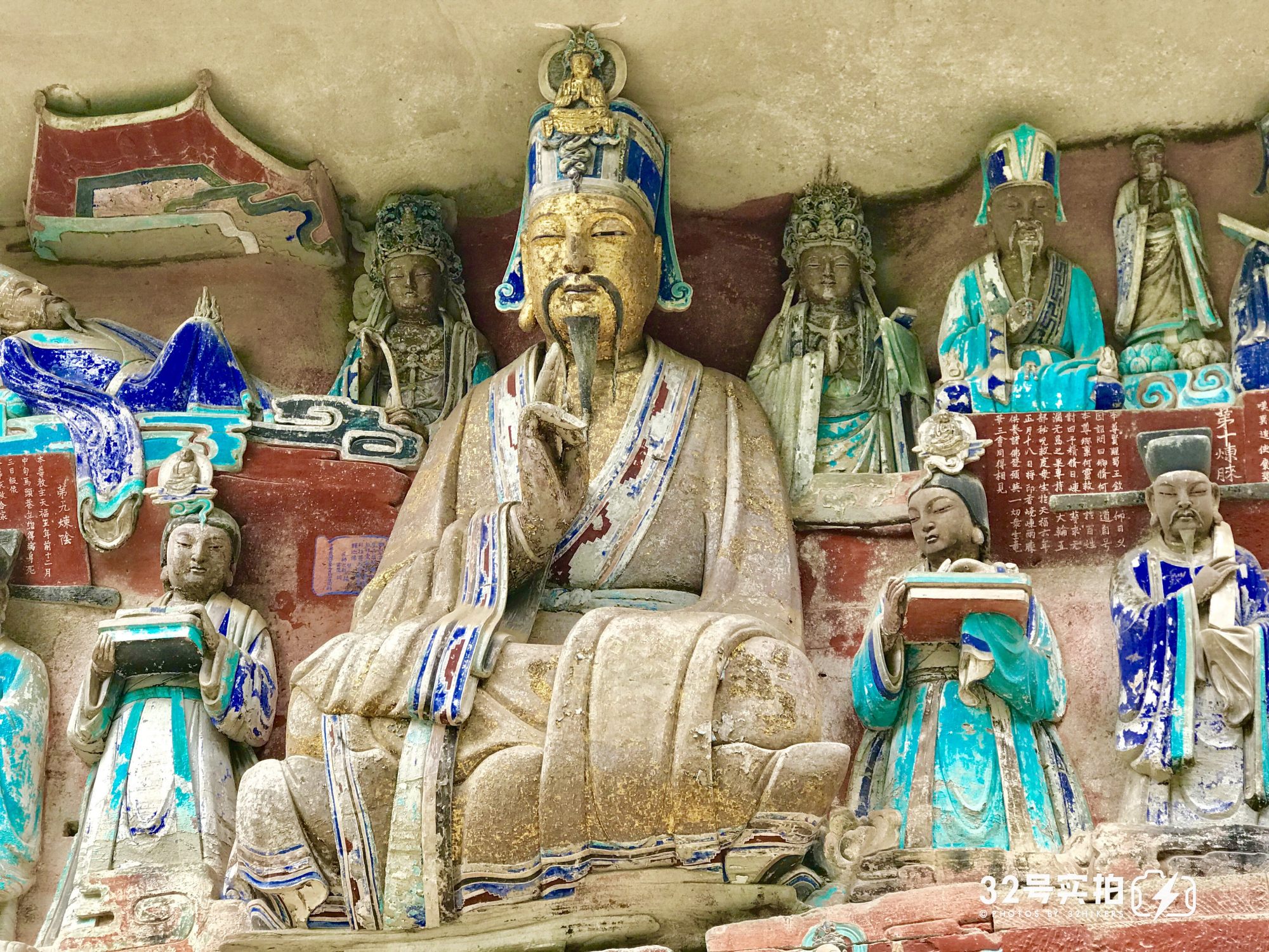 热腾腾麻辣火锅,8d魔幻山城重庆美食街