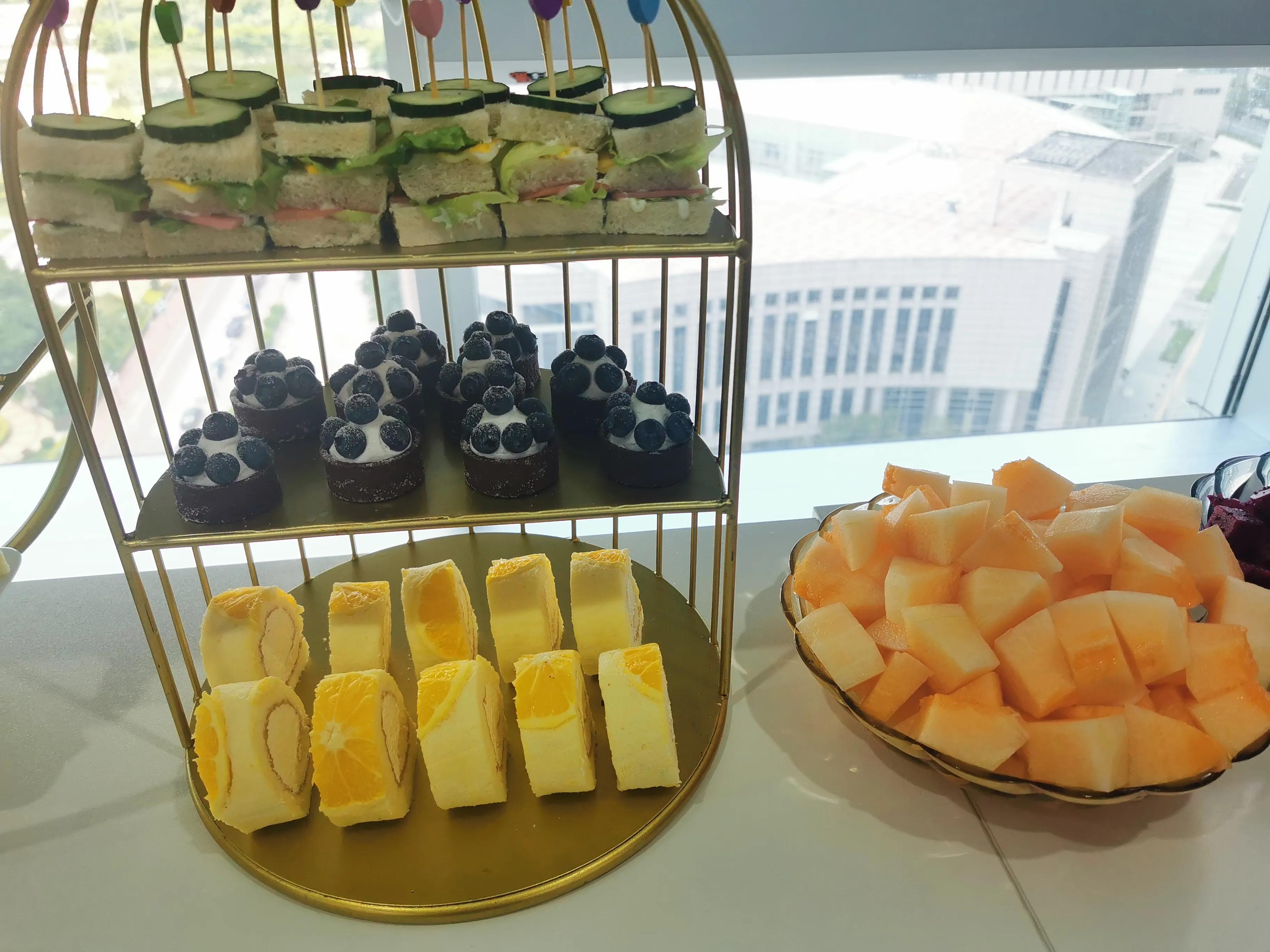 写字楼里的工作靠谱吗,写字楼上班的人工资怎样