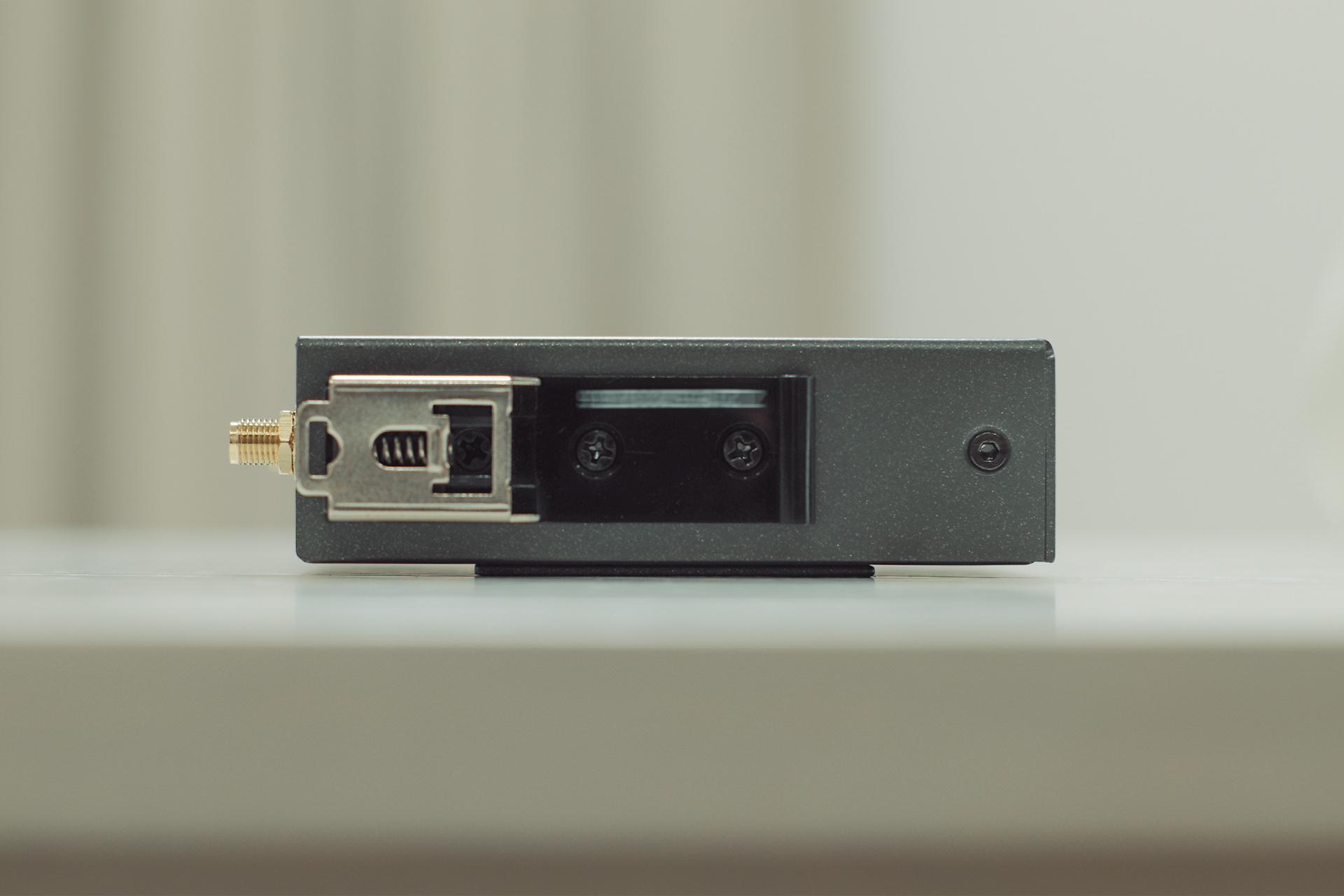 不拉宽带不用无线怎么上网,蒲公英R300A工业路由器