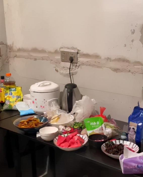 情侣住400平大平层,住大平层有多爽