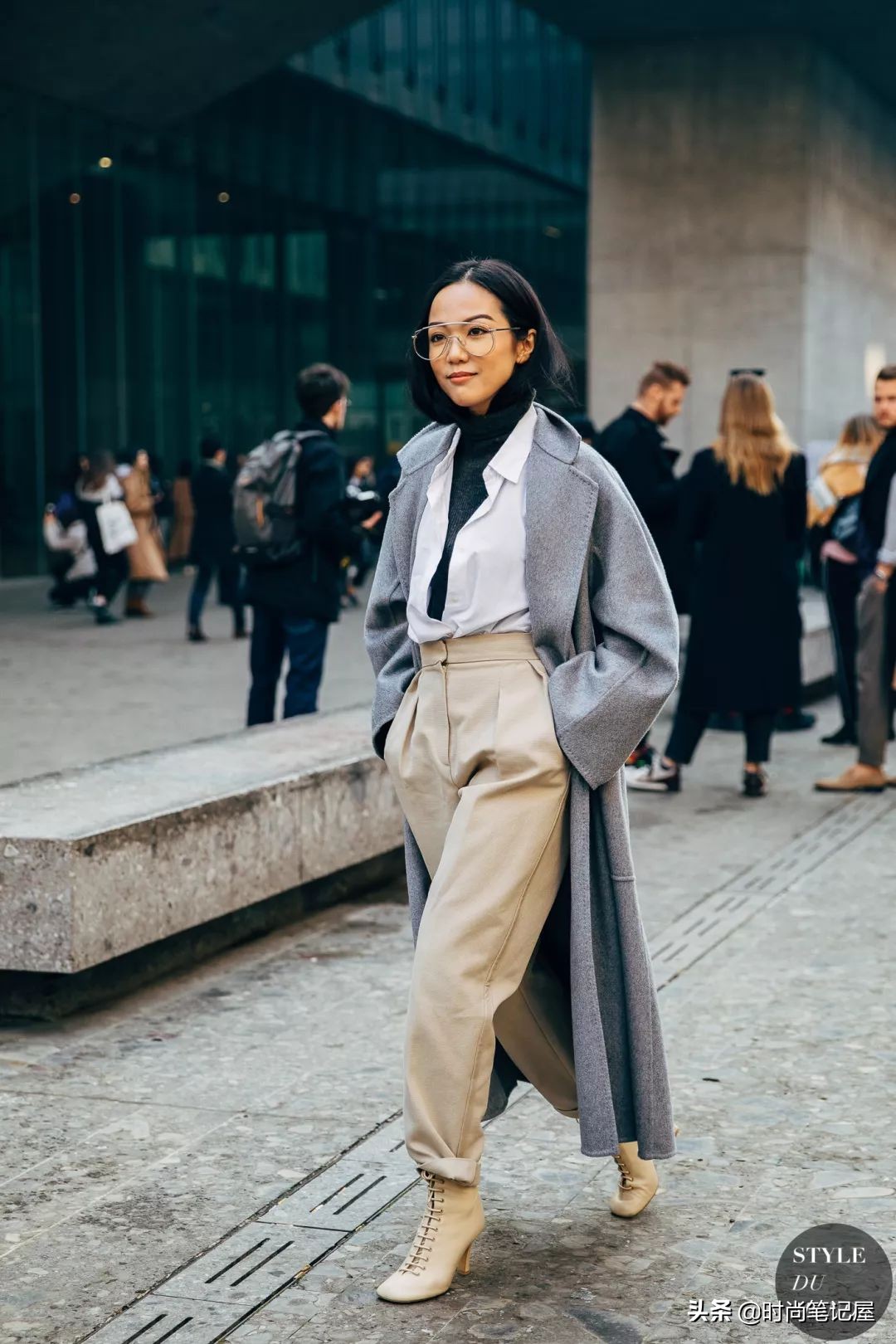 爆款撞色慵懒风毛衣穿搭,毛衣衬衫外套长款慵懒风穿搭
