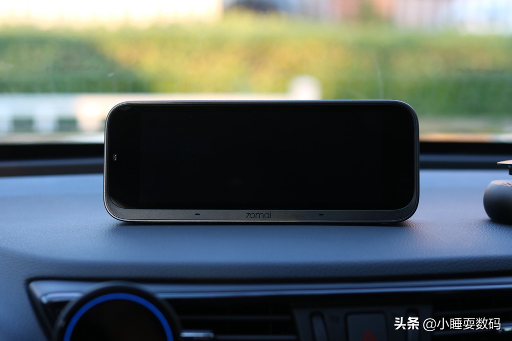 小米70迈智能行车助手套装,小米70迈行车助手拆机