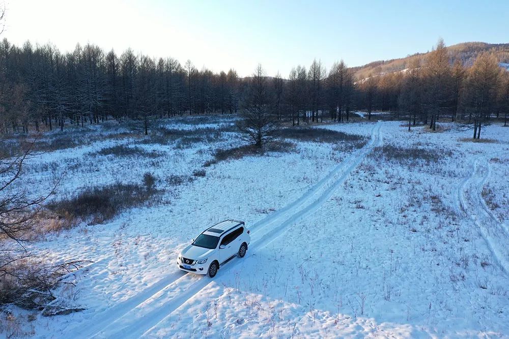 途乐越野测试对比,途达和途乐越野视频