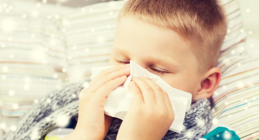 宝宝深秋秋冻防感冒技巧,几个月的宝宝在秋冬怎么预防感冒