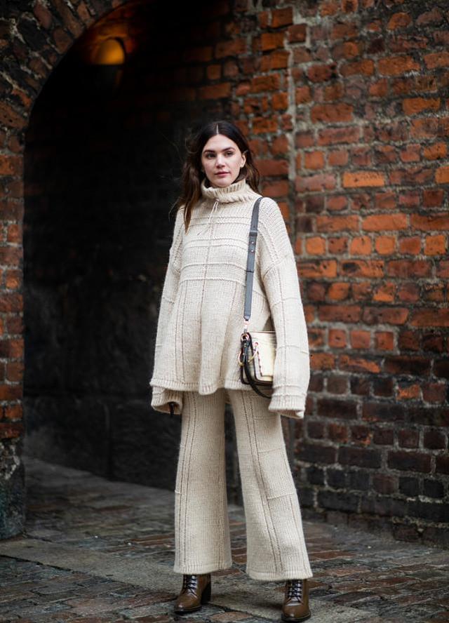 哪种版型的毛呢裤百搭,毛裤这样穿瞬间变时尚