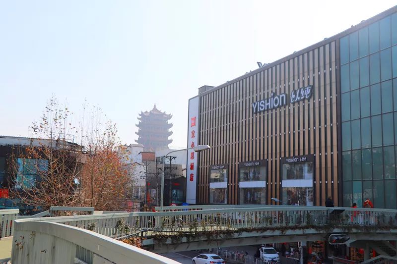 慢悠悠在司门口晃荡，感受武汉老城区的宠辱不惊