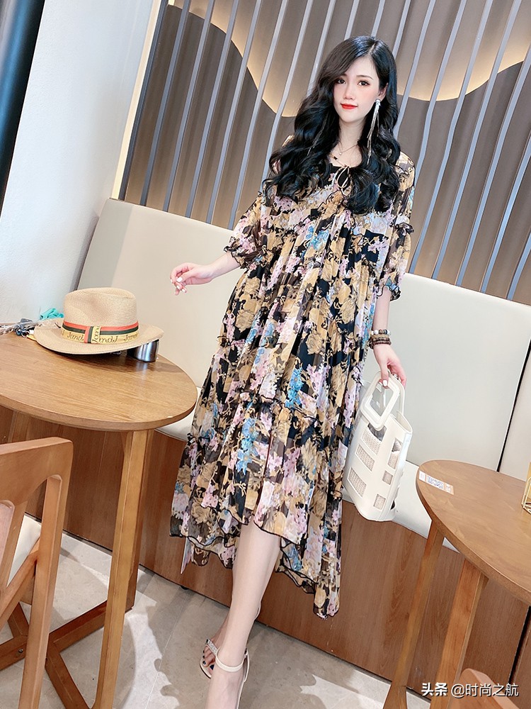 丝质仙气连衣裙,高端飘逸暗色花连衣裙清新超仙气