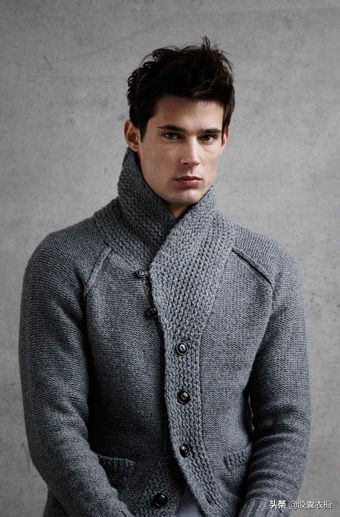 男士无领羊绒开衫怎么搭配,羊毛开衫什么款式好看男