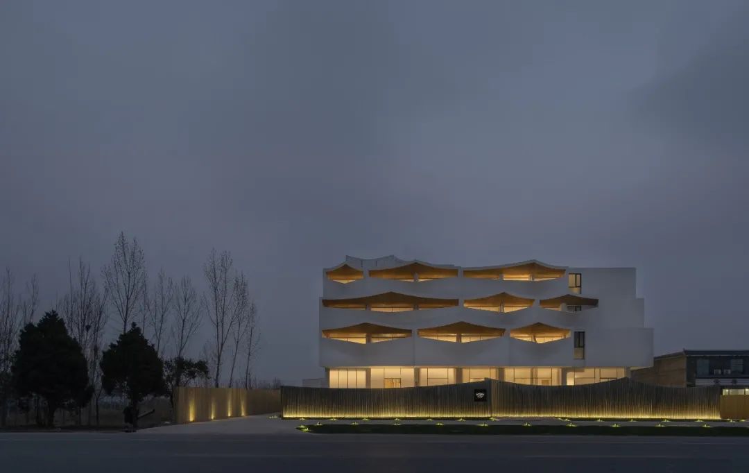 两亩地民宿设计方案效果图,乡村两层排屋民宿设计