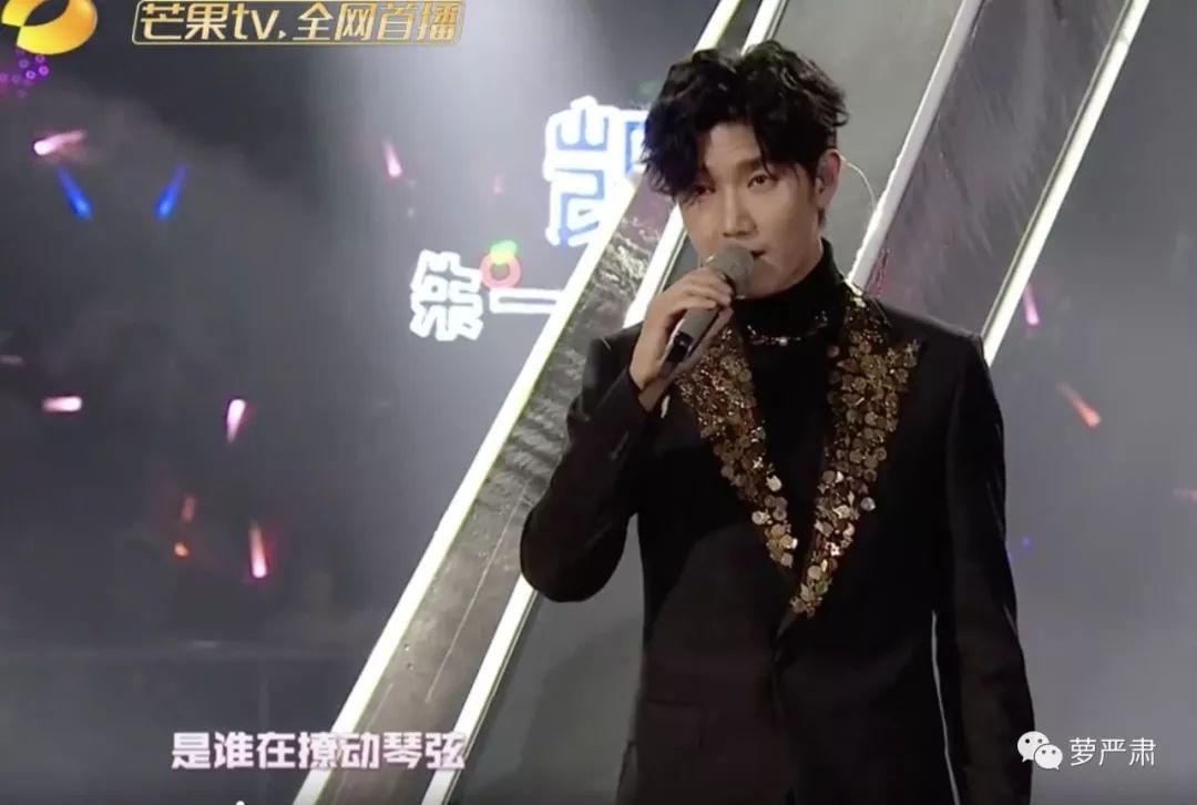 一开始我以为爱上了实力派,没想到他们还全是梗王