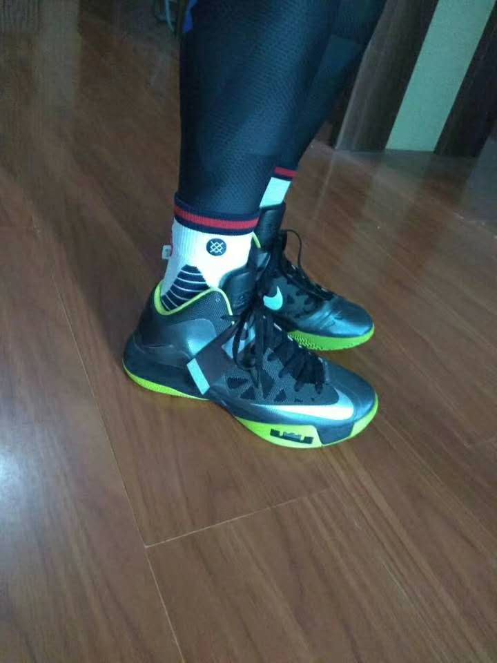 这些年球鞋,这些年穿坏的篮球鞋子