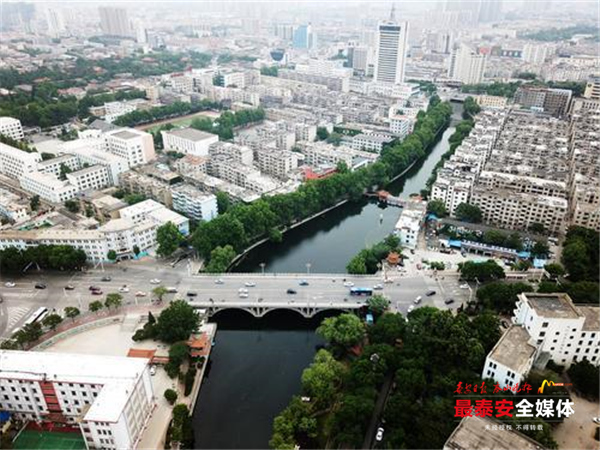 泰城水生态环境治理,泰城夜景照片