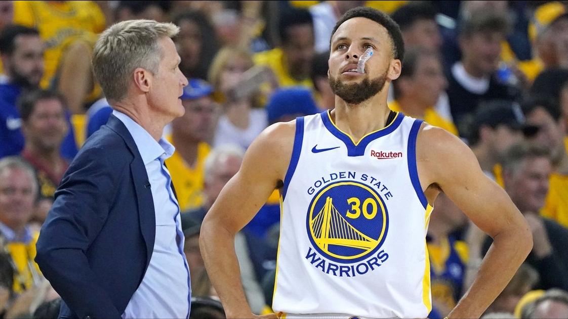 科尔为了库里才来勇士,科尔再次试出联盟最强首发